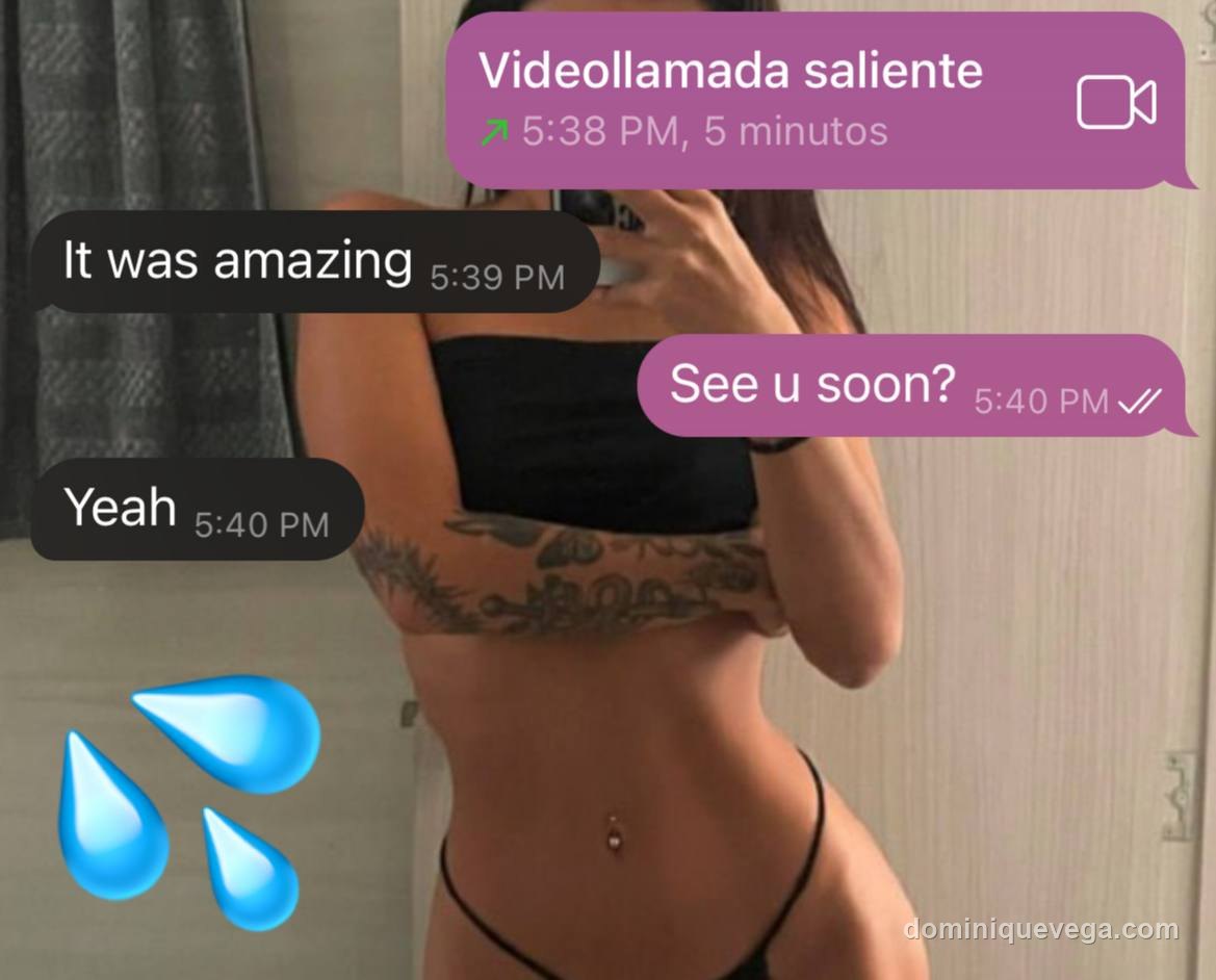 Dominique Vega lingerie cam girl italiana